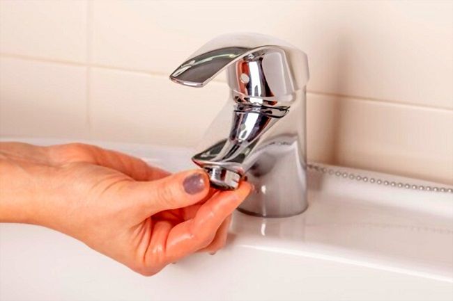 How To Remove Flow Restrictor From Bathroom Faucet